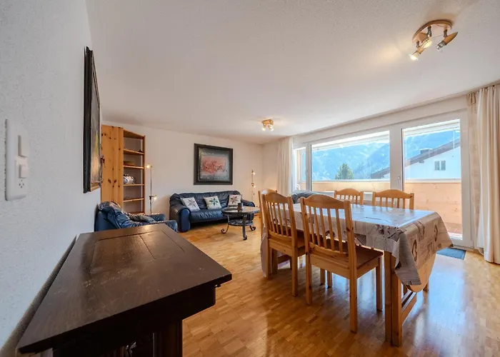 Latschüel By Vacations, Familienwohnung Im Zentrum Mit Privatparkplatz *